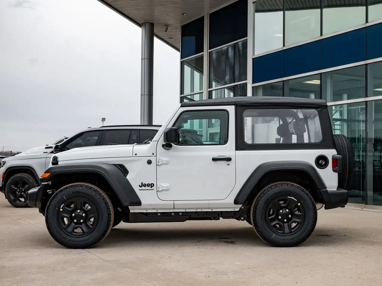 Jeep Wrangler снимка Jeep Wrangler