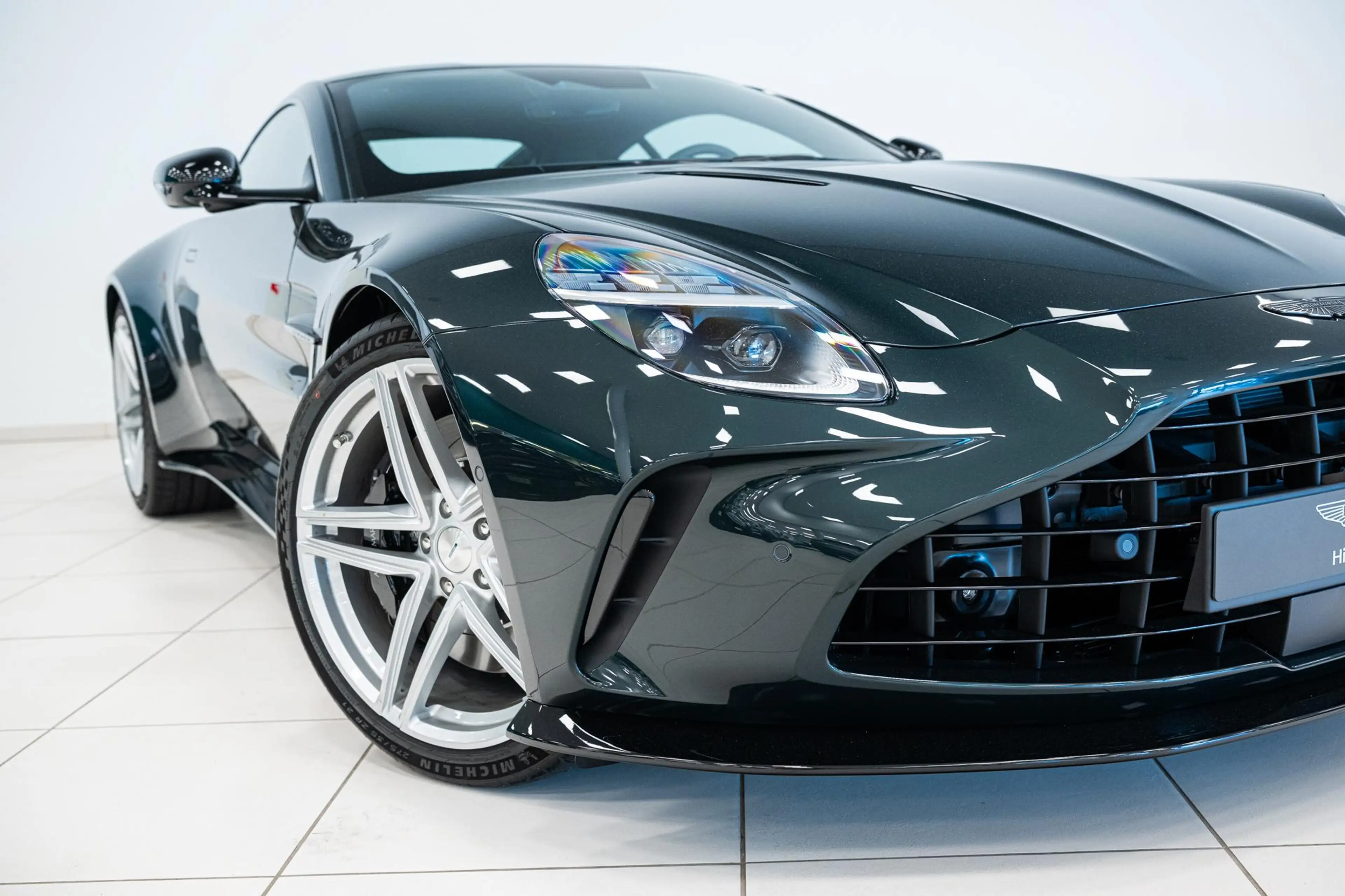 Aston Martin Vantage Coupe NEW 26MY Incl. BPM — photo 9
