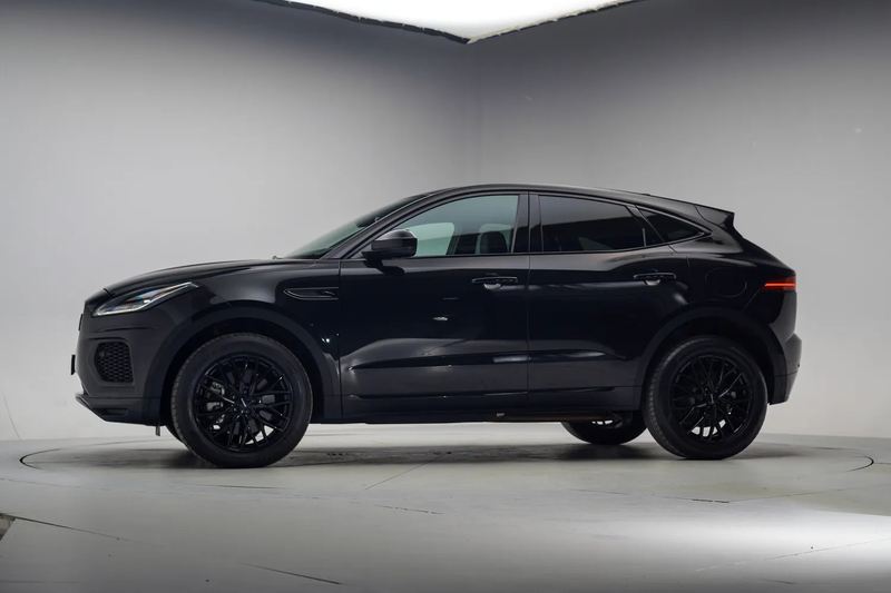 Jaguar E-Pace P300e PHEV 1.5 R-Dynamic SE [ Panorama Leder Navi — photo 2