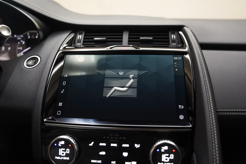 Jaguar E-Pace P300e PHEV 1.5 R-Dynamic SE [ Panorama Leder Navi — photo 10