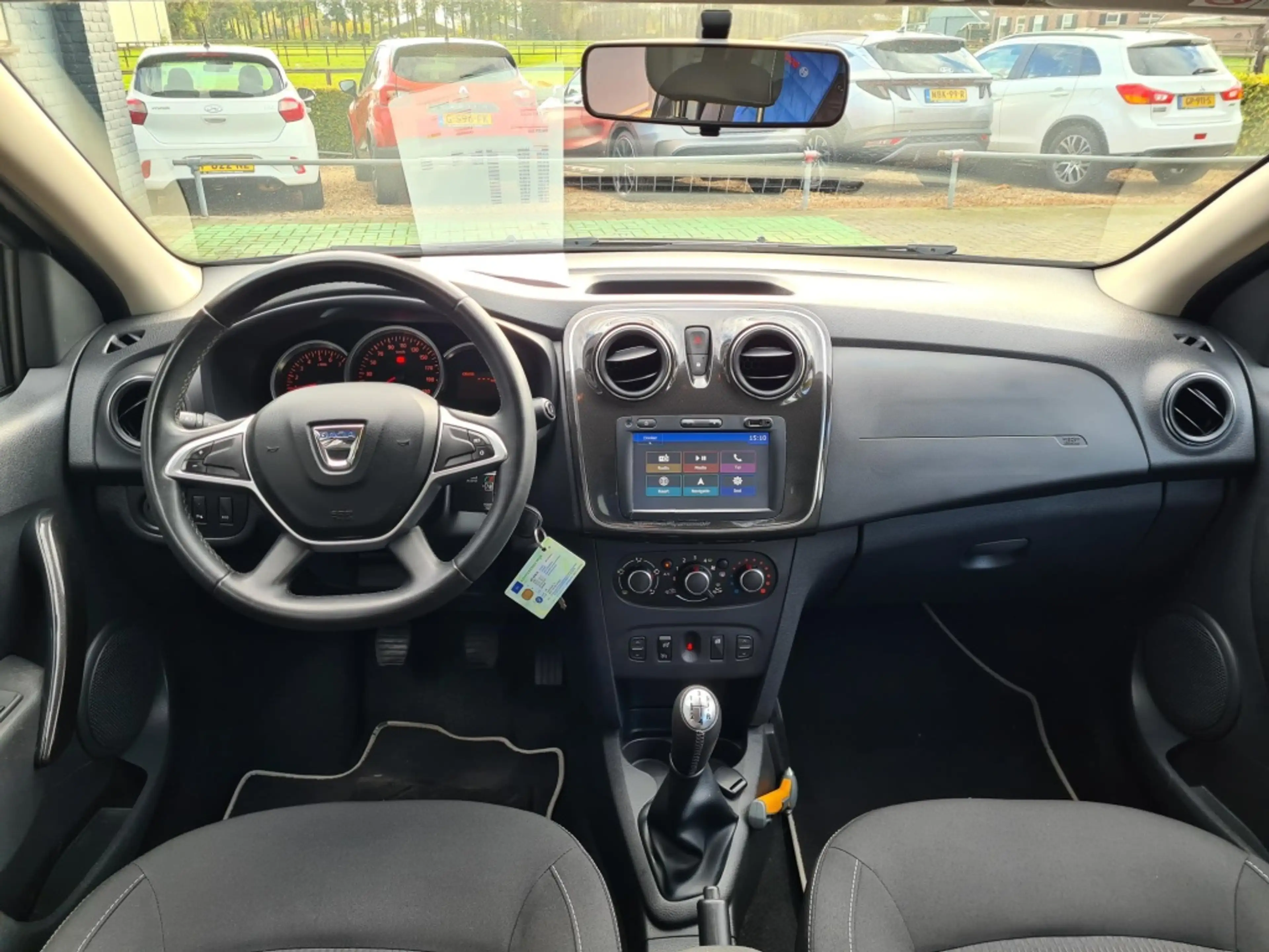 Dacia Logan MCV 0.9 TCe Laureate — photo 10