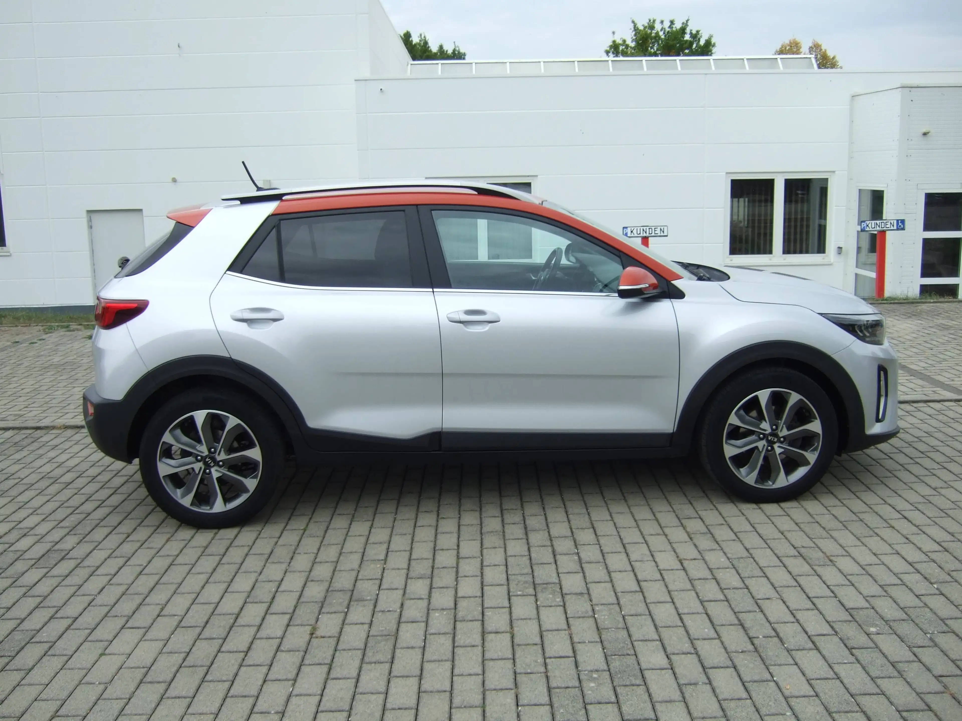 Kia Stonic Spirit Klima RFK Sitzheizung DAB Android-Auto — photo 5