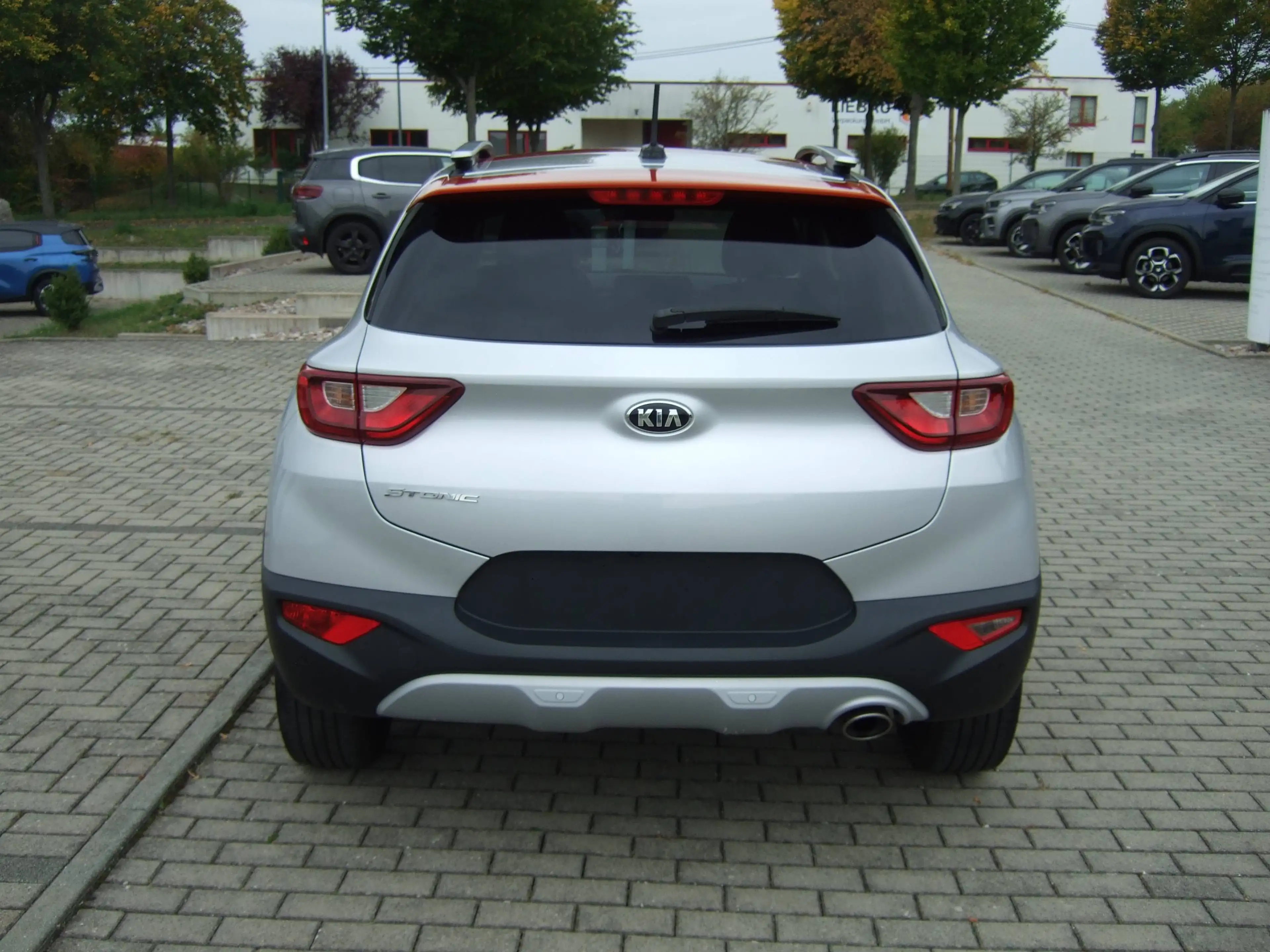 Kia Stonic Spirit Klima RFK Sitzheizung DAB Android-Auto — photo 7