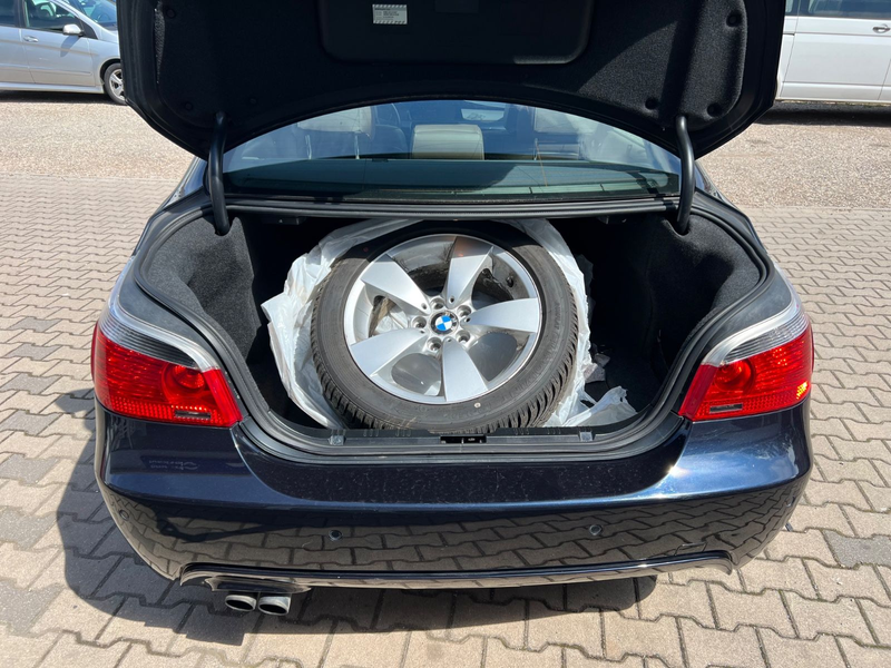 BMW 523 5 Limousine 523i M-Sportpaket/M-Technik — photo 10