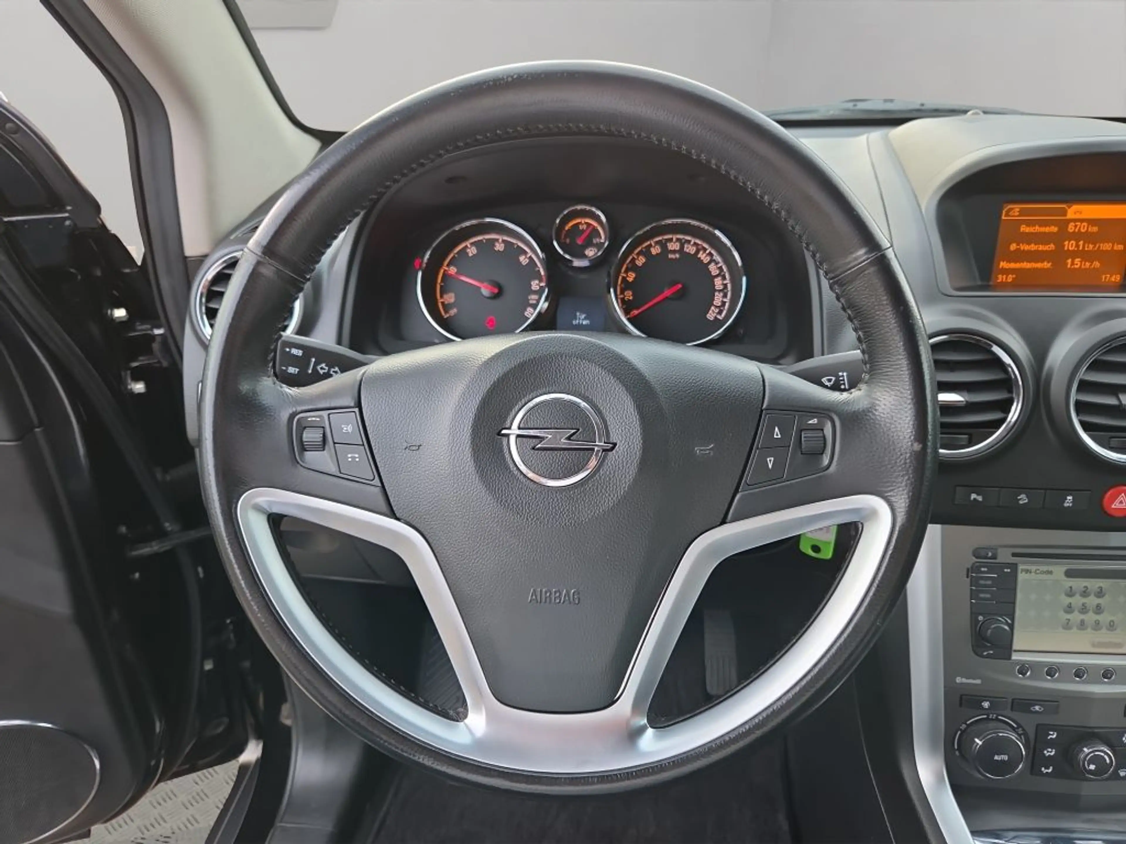 Opel Antara Design Edition AWD 2.0 CDTI MT-6 — photo 10