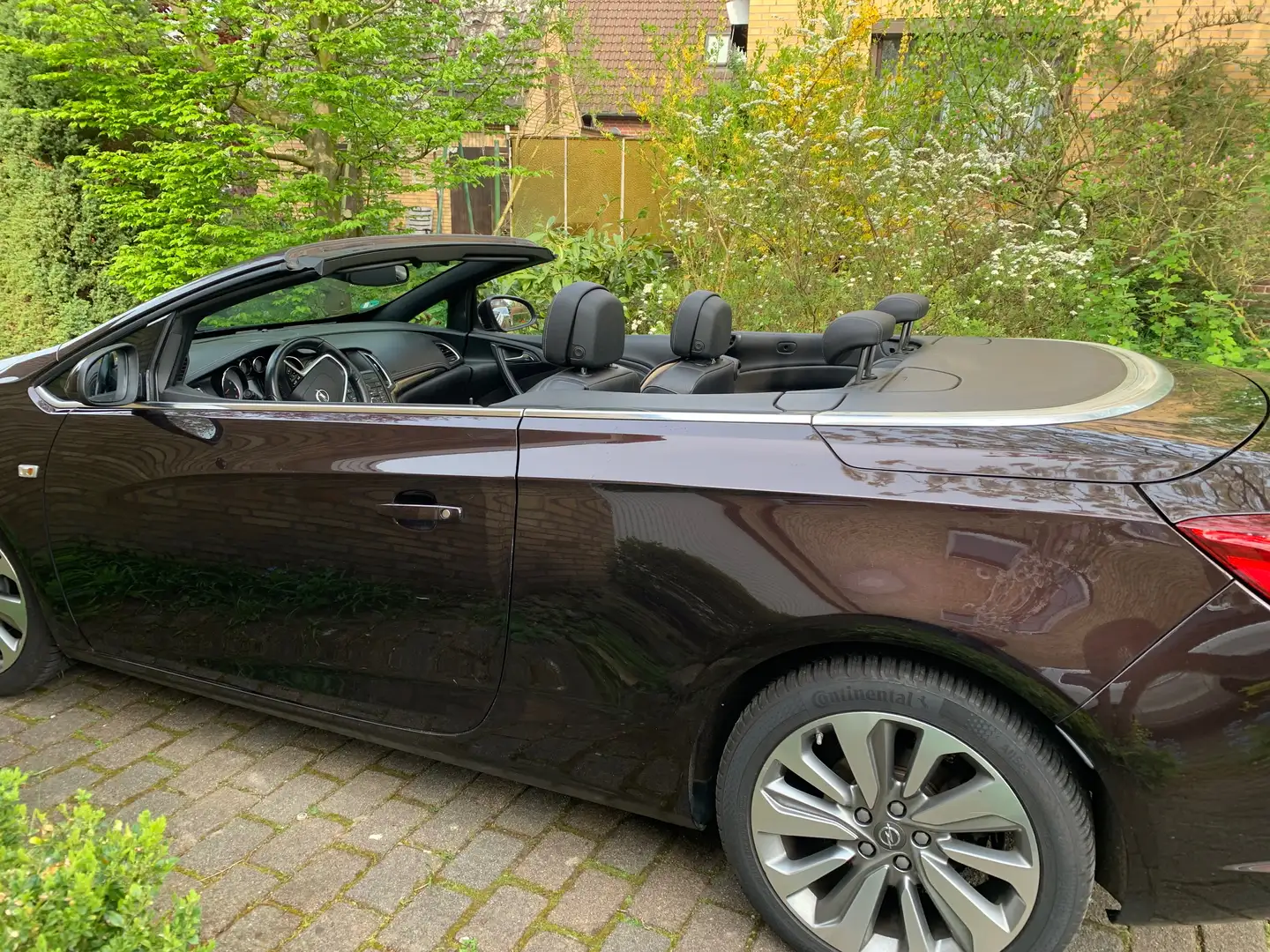 Opel Cascada Cascada 2.0 CDTI ecoFLEX Start/Stop Edition Hnědá - 1