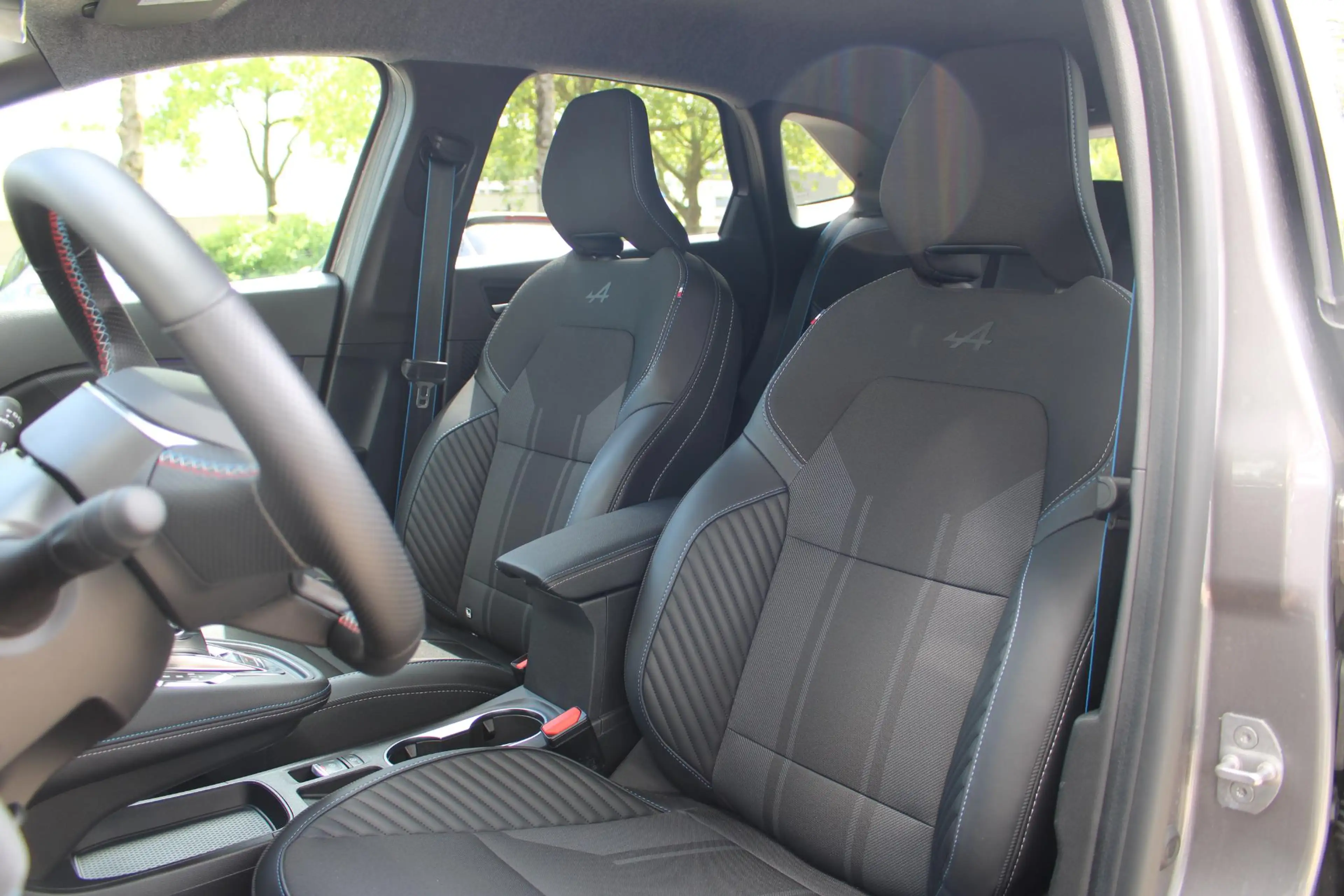 Renault Symbioz 1.6 E-Tech full hybrid 145 esprit Alpine | Achterr — photo 7