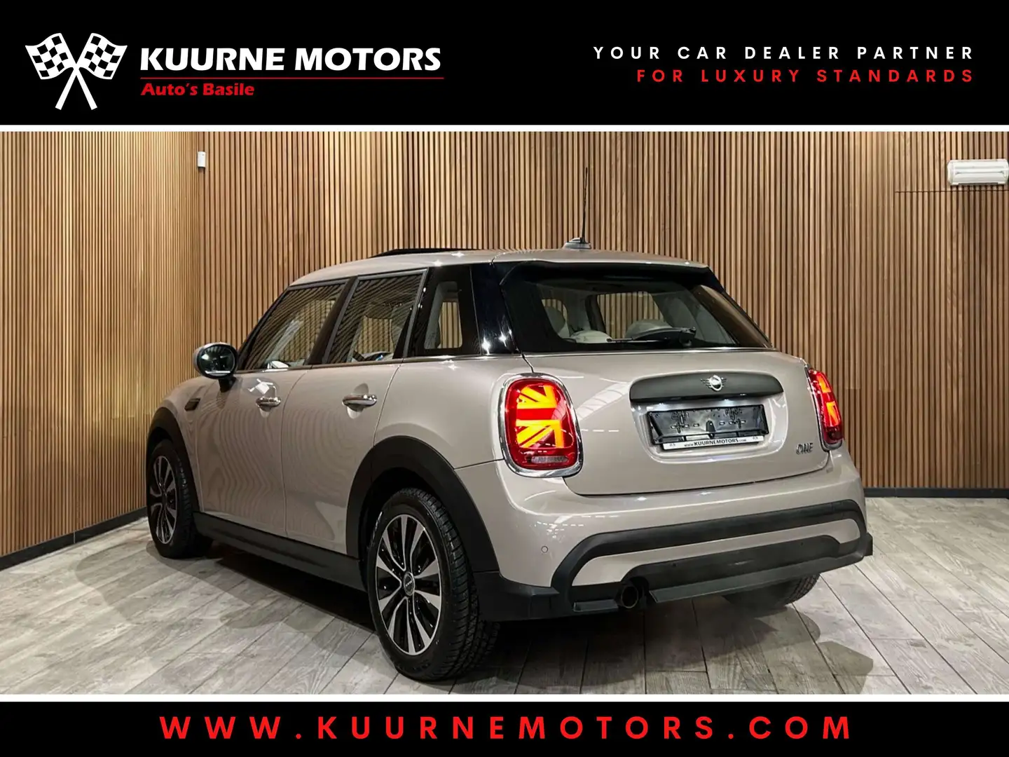 MINI One 1.5i 5d. Alu16\/Led/Leder/Pano/Pdc *1j garantie* Argent - 2