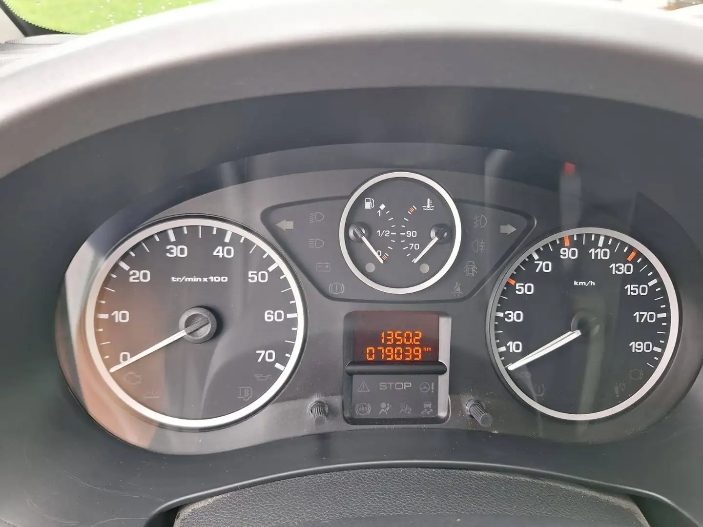 Peugeot Partner Partner Tepee Outdoor 1,6 BHDI 100 S Weiß - 2