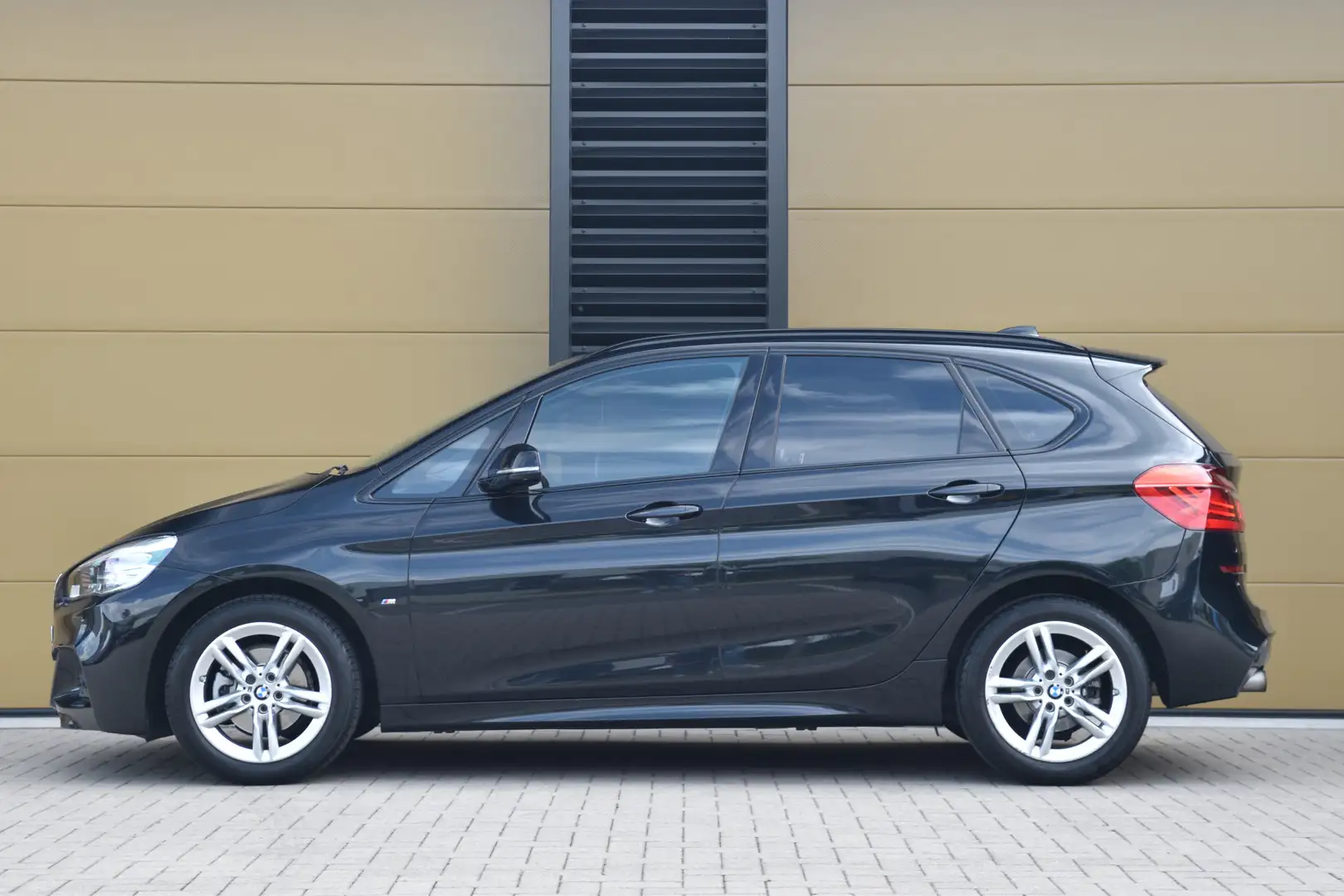 BMW 218 2-serie Active Tourer 218i High Executive * M Spor Zwart - 2