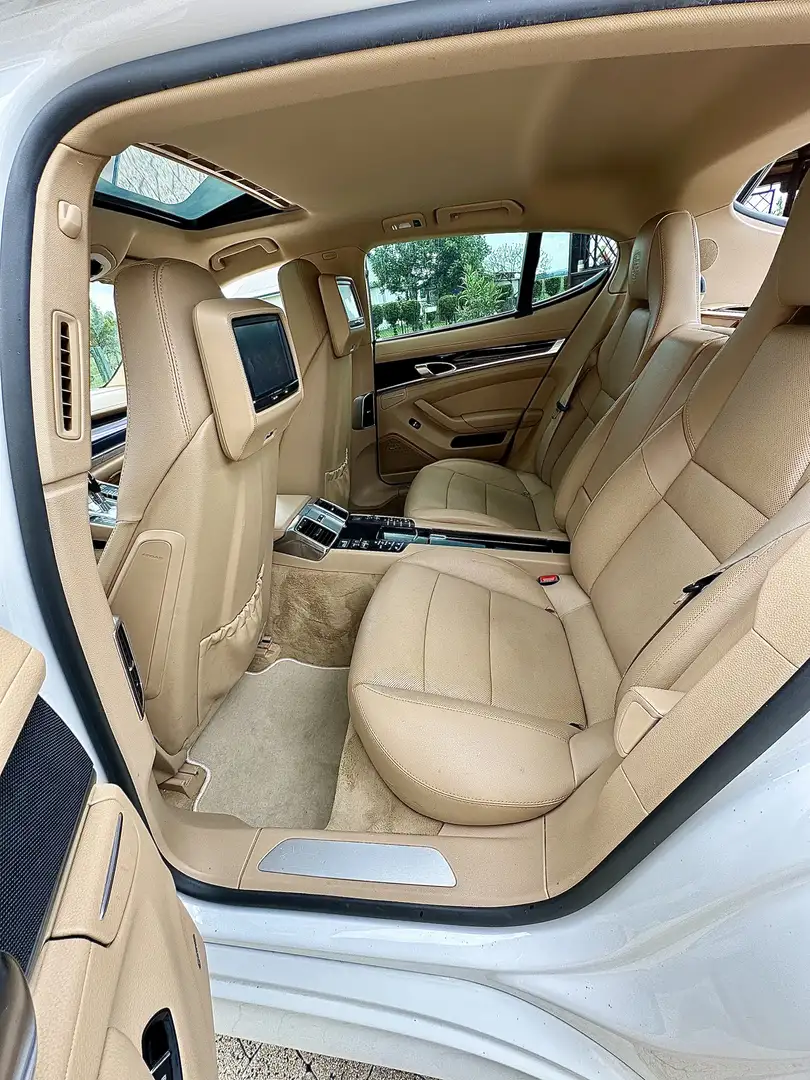 Porsche Panamera Diesel Platinum Edition Long - 1