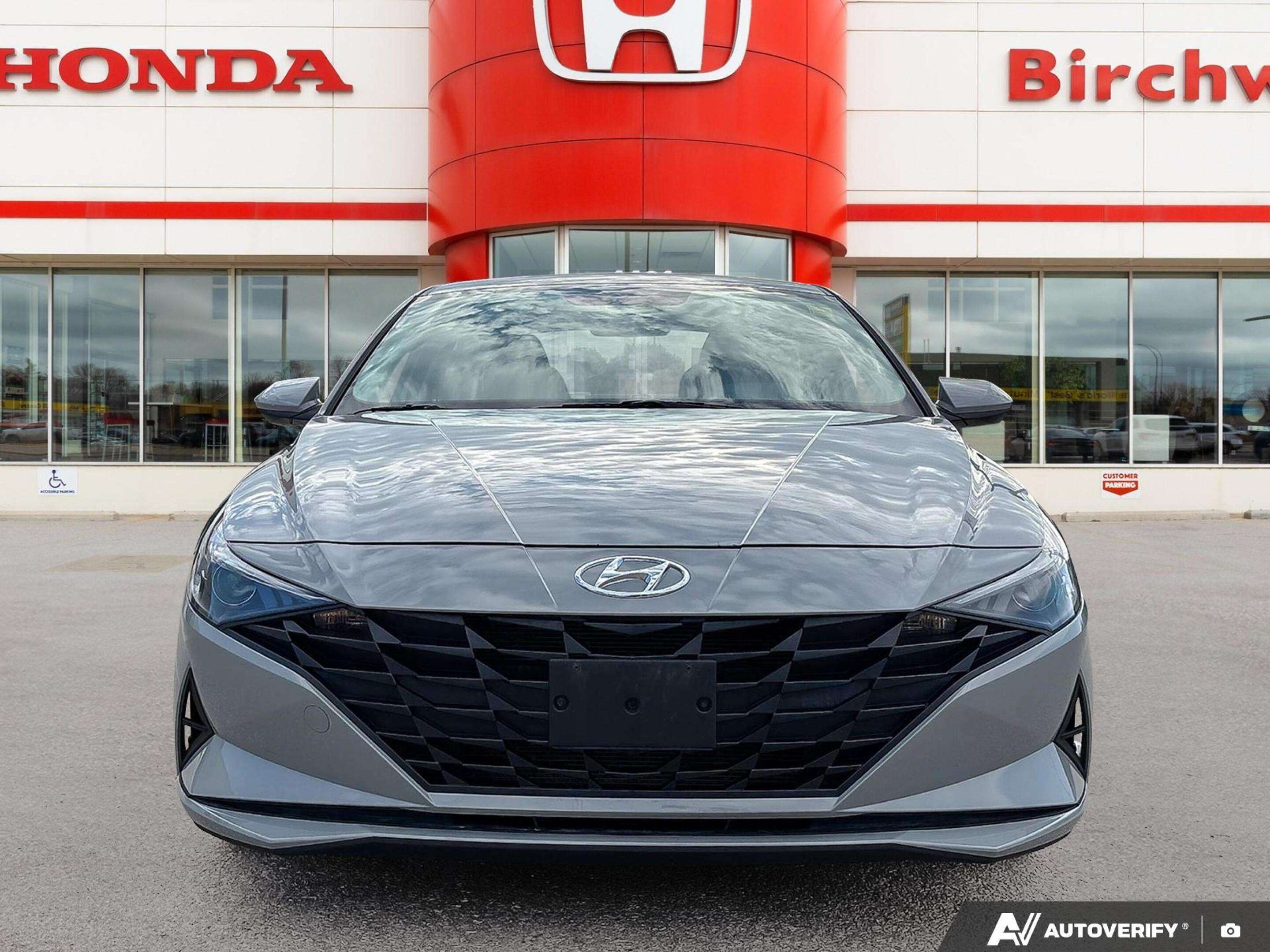 2021 Hyundai Elantra Essential — снимка 1
