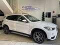 BMW X1 sDrive 20iA Weiß - thumbnail 2