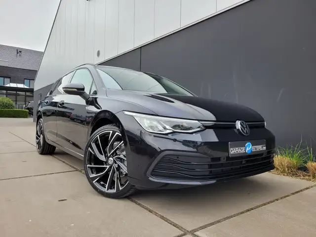 Volkswagen Golf view 6