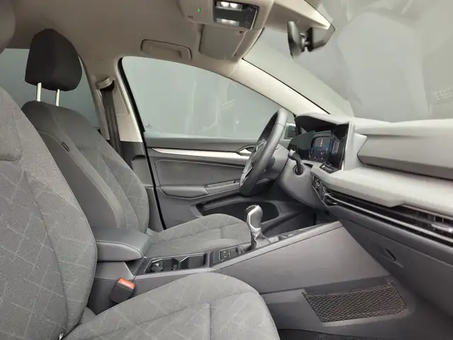 Volkswagen Golf view 10