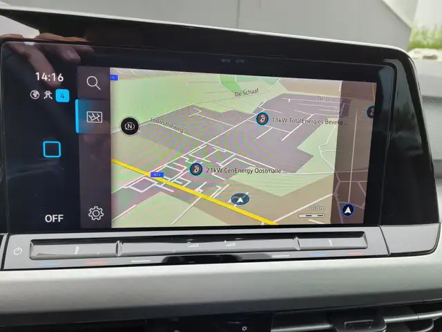 Volkswagen Golf view 13