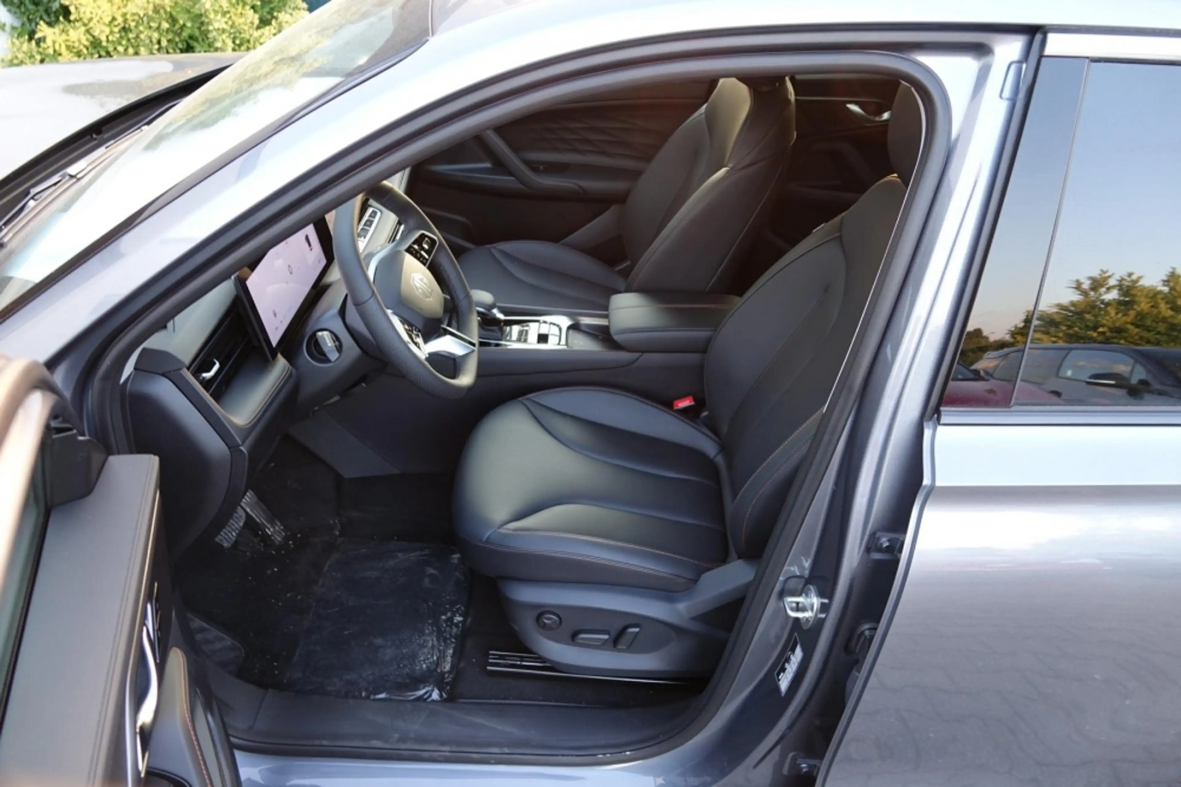 MG HS Hybrid+ Luxury 224PS +Anhängevorrichtung! — photo 10