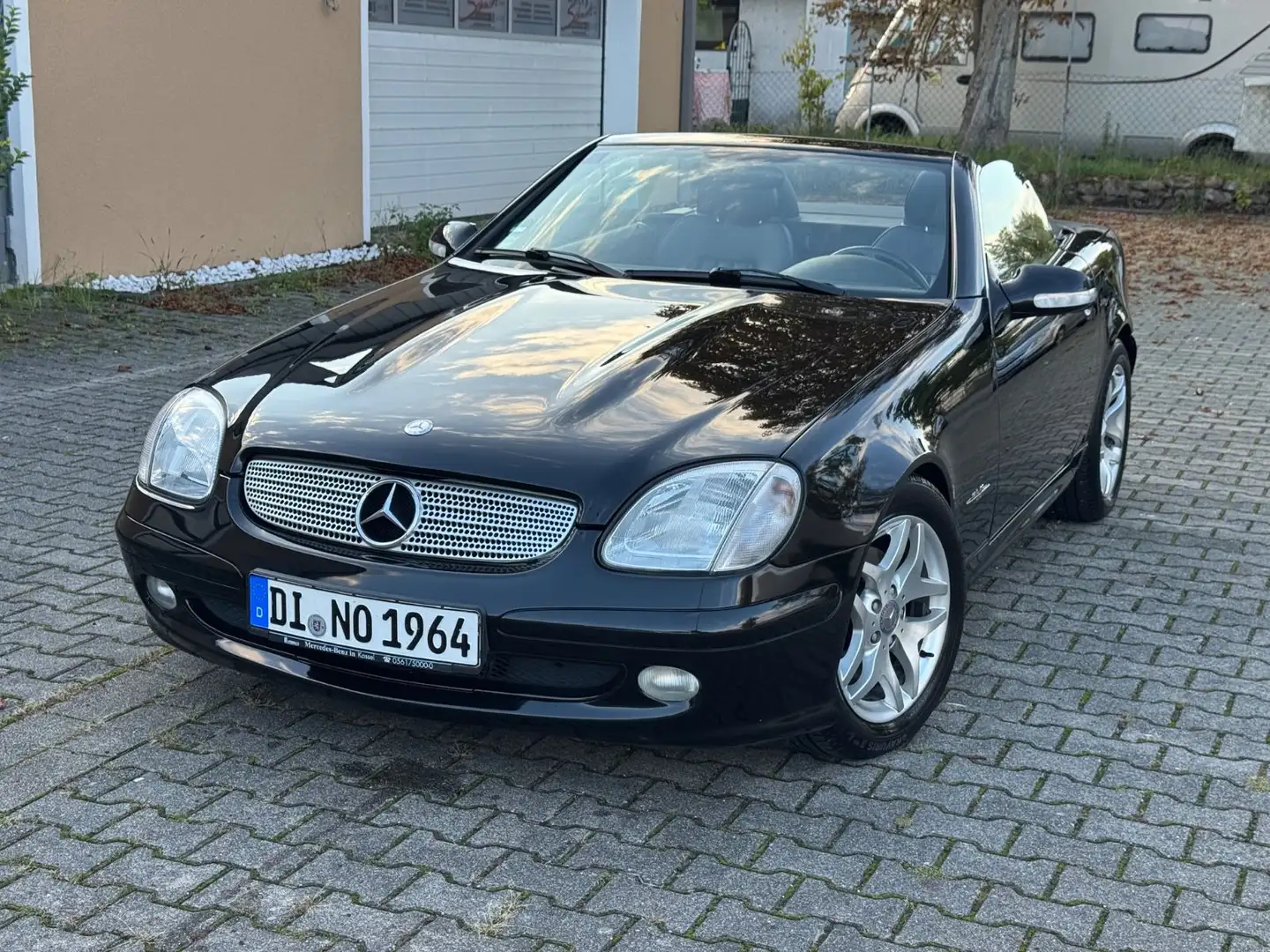 Mercedes-Benz SLK 200 KOMPRESSOR Final Edition Schwarz - 1