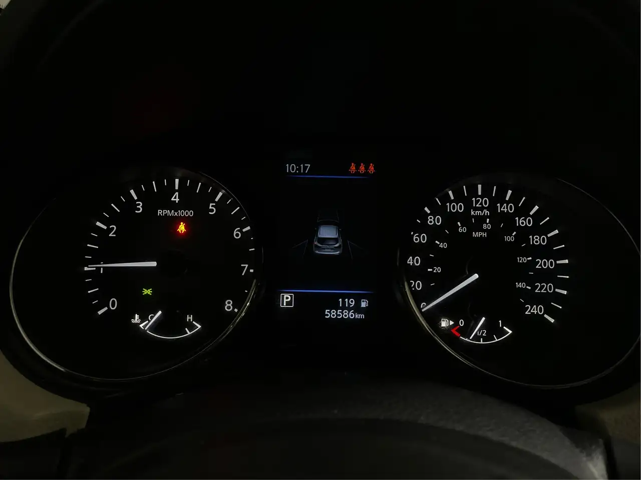Nissan Qashqai снимка Nissan Qashqai