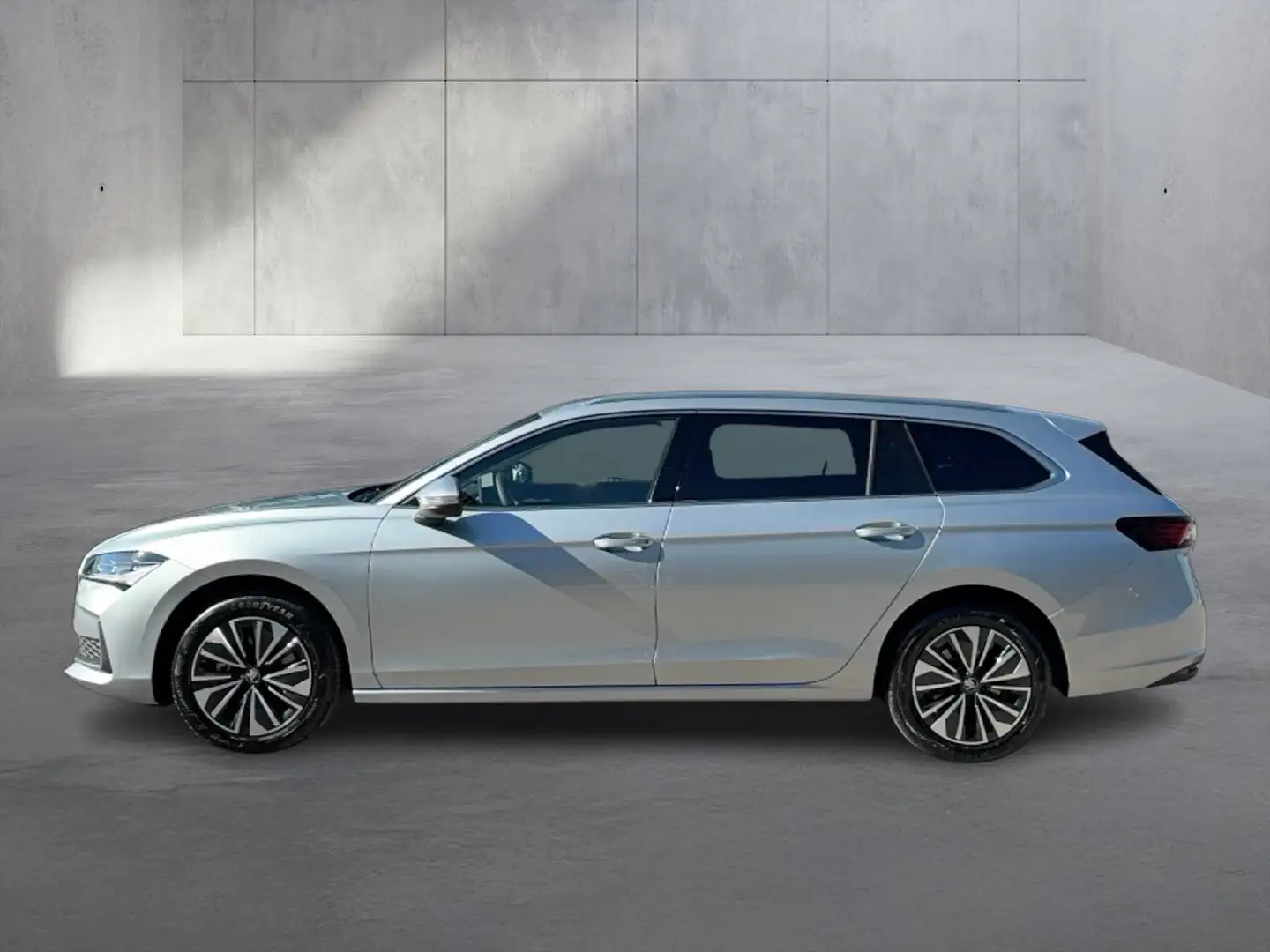 Skoda Superb Selection TSI mHEV DSG Silber - 2