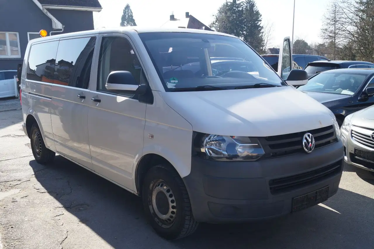 Volkswagen T5 Caravelle