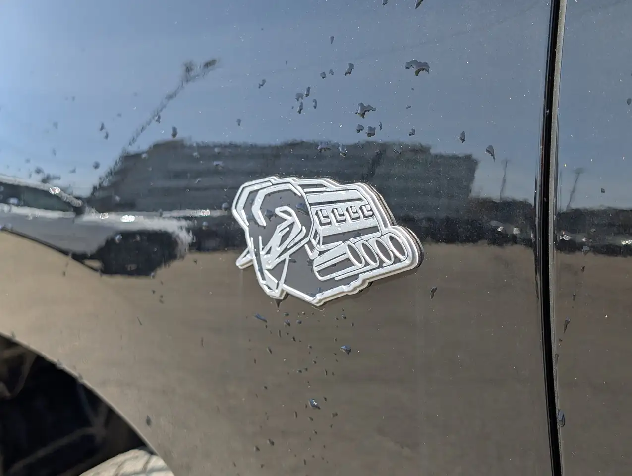 RAM 1500 снимка RAM 1500