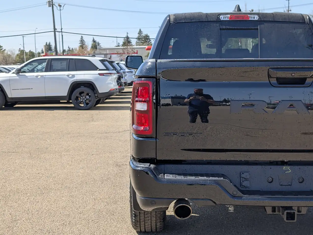RAM 1500 снимка RAM 1500