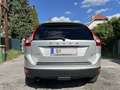 Volvo XC60 2,4D FWD Momentum Drive Silber - thumbnail 3