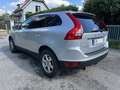 Volvo XC60 2,4D FWD Momentum Drive Silber - thumbnail 4