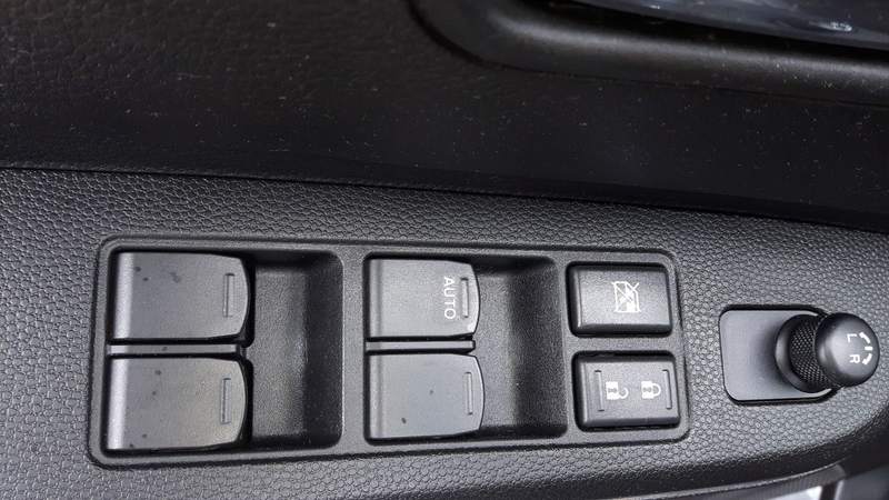 Suzuki Ignis 1,2 Comfort+ HYBRID — photo 6