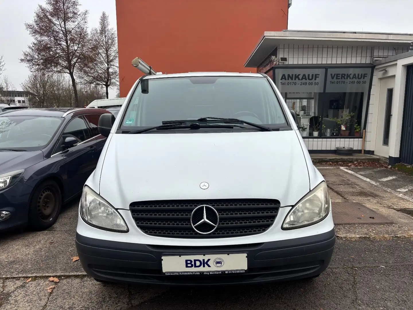 Mercedes-Benz Vito Kombi 111 CDI lang UMBAU WOHNMOBIL !!! Weiß - 1