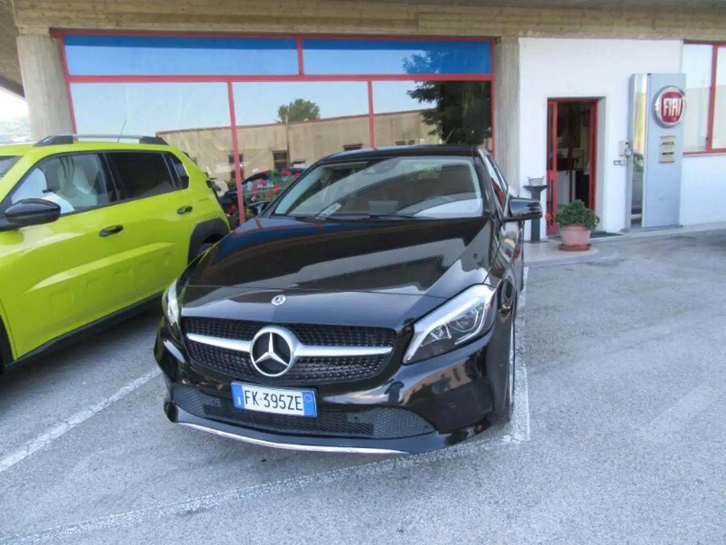 Mercedes-Benz A 180 d Automatic Business Nero - 1