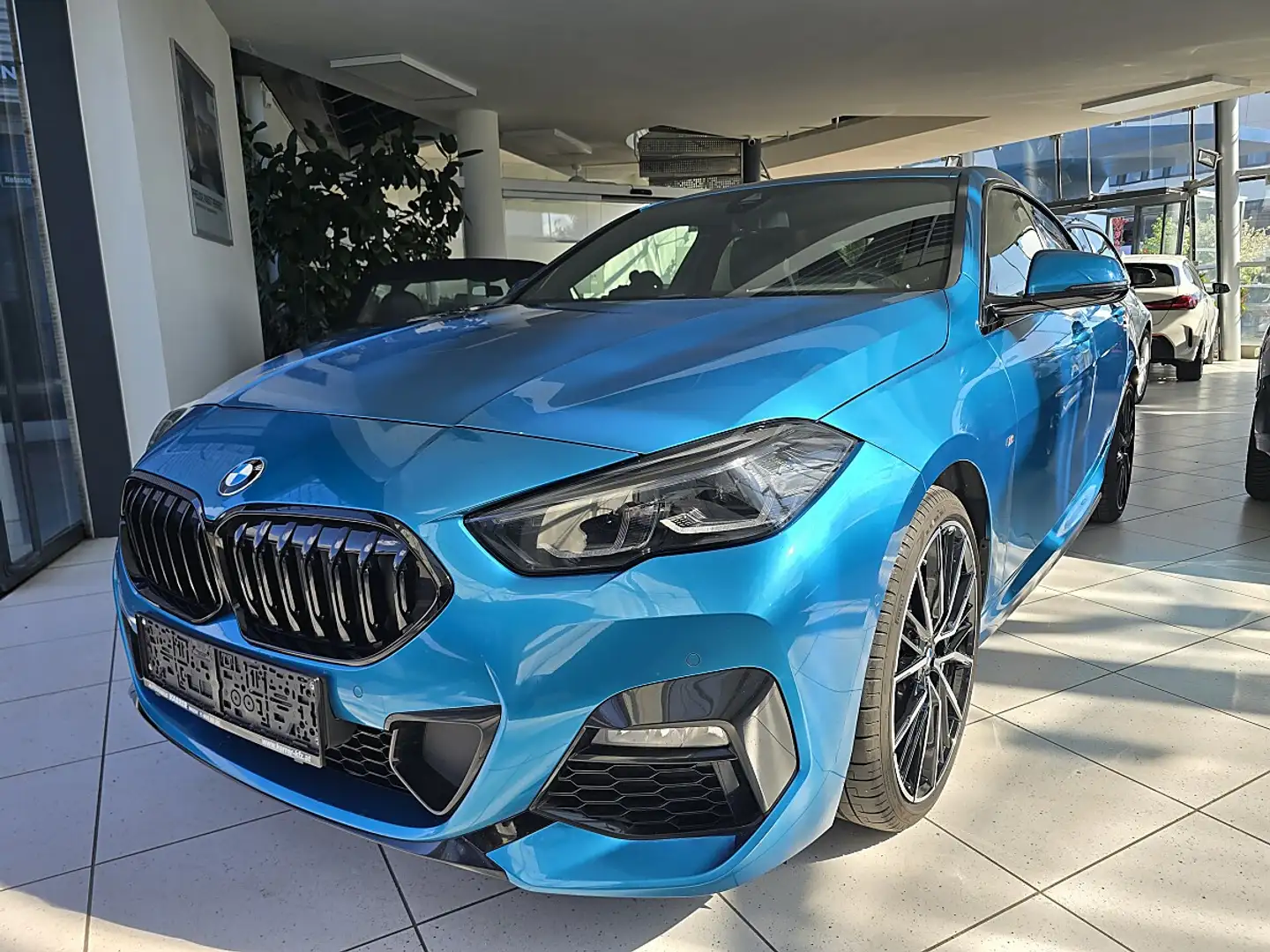 BMW 218 i Gran Coupe Blau - 1