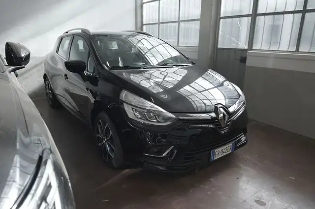 Renault Clio view 7