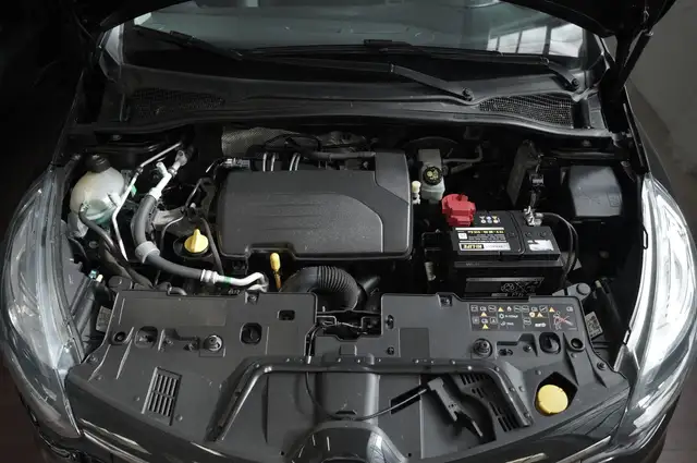 Renault Clio view 14