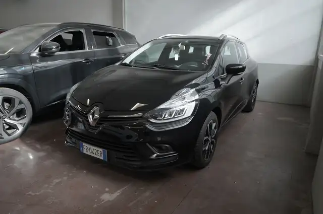 Renault Clio view 5