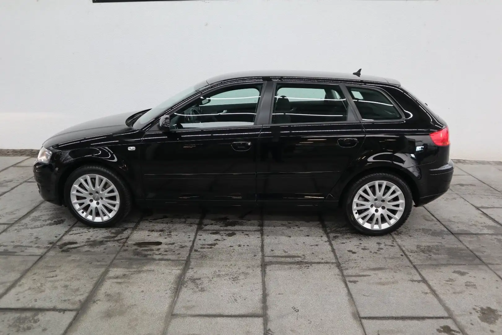 Audi A3 Sportback 3.2 Ambition quattro*1. Hand*52 TKM Negro - 2