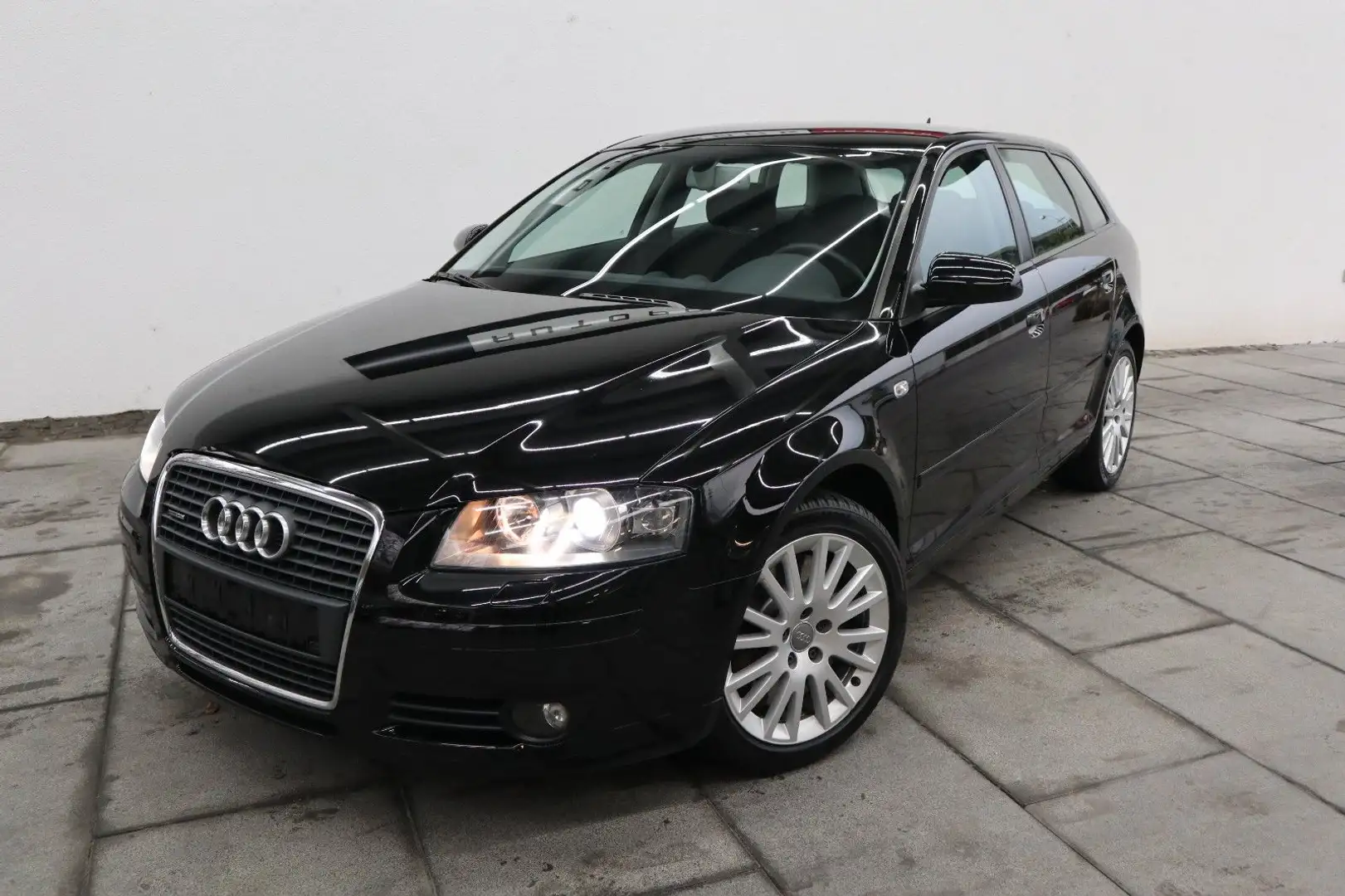 Audi A3 Sportback 3.2 Ambition quattro*1. Hand*52 TKM Negro - 1