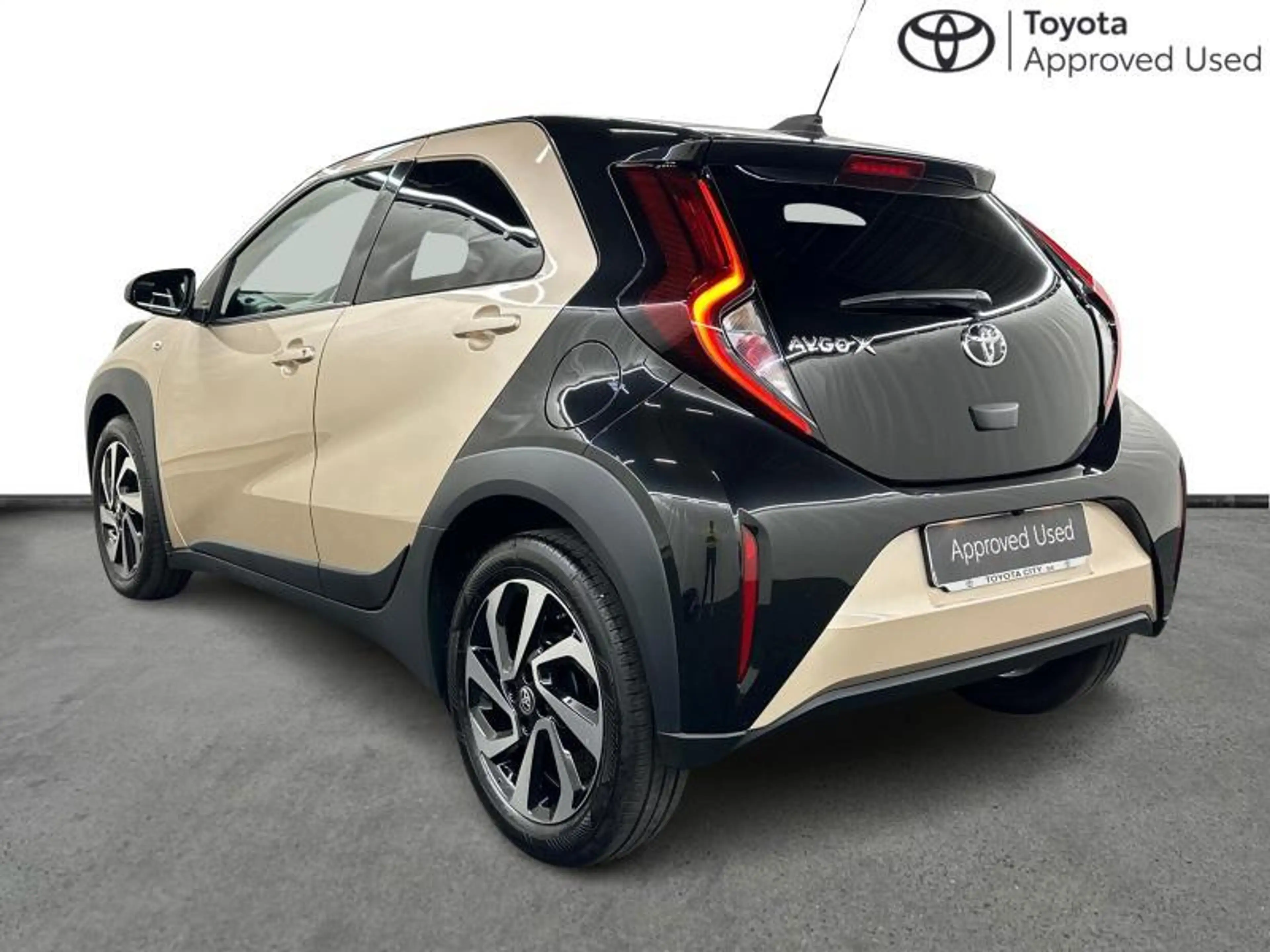 Toyota Aygo X pulse Automatique — photo 3