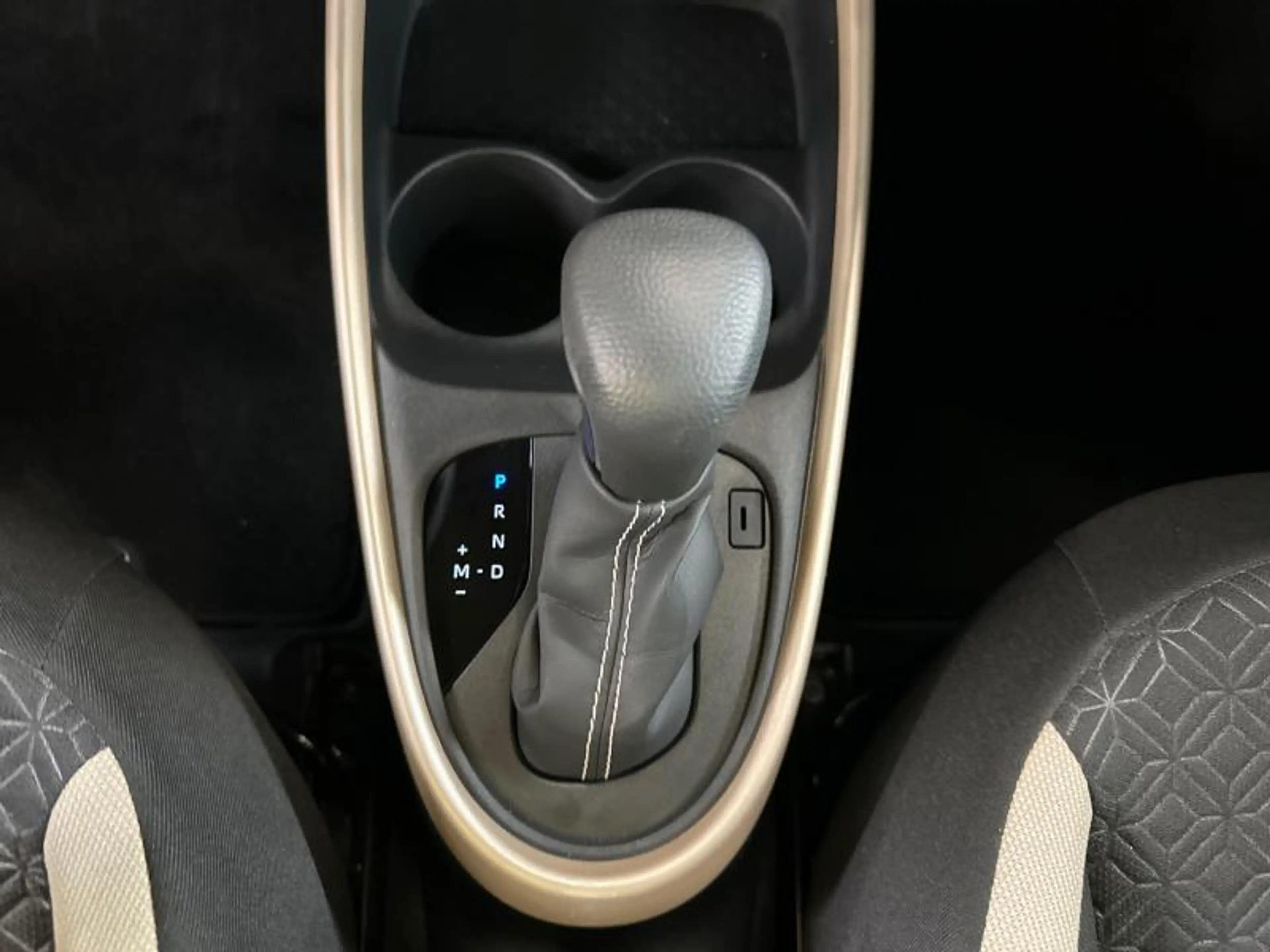 Toyota Aygo X pulse Automatique — photo 23