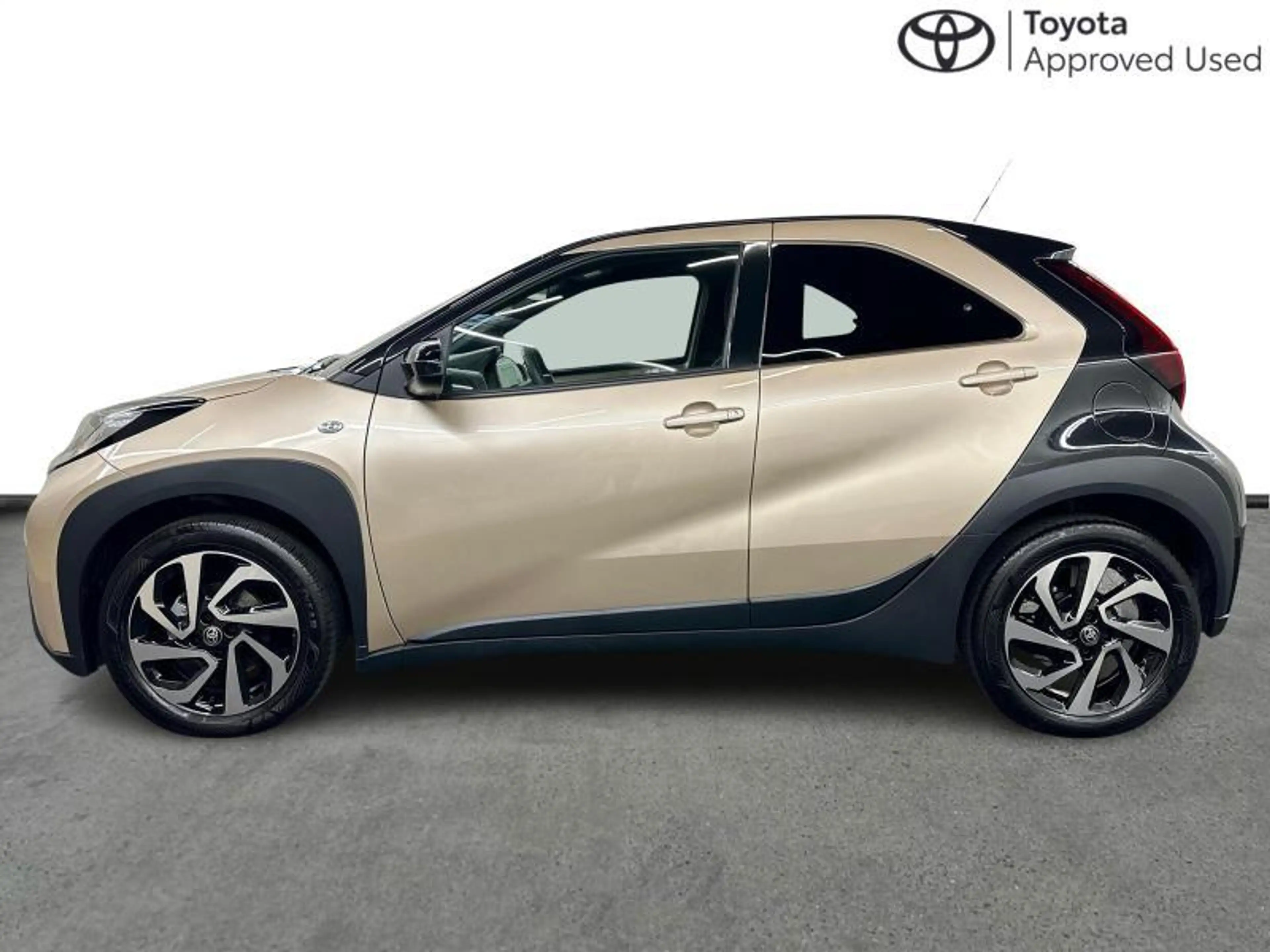 Toyota Aygo X pulse Automatique — photo 5