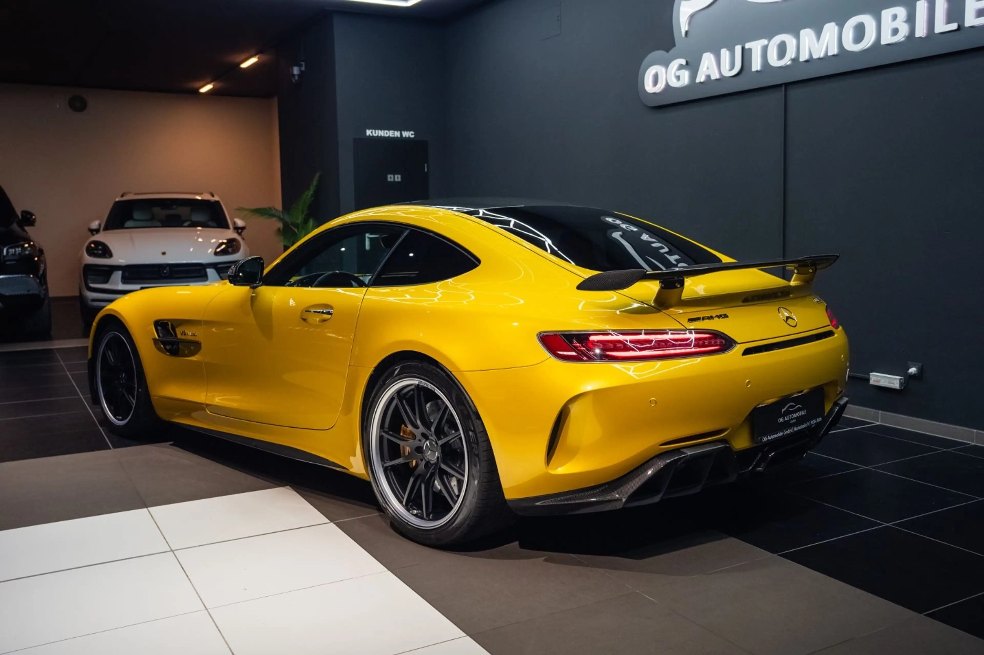 Mercedes-Benz AMG GT *KERAMIK*BURM*MEMORY*CARBON*TRACK-PACK* — photo 12