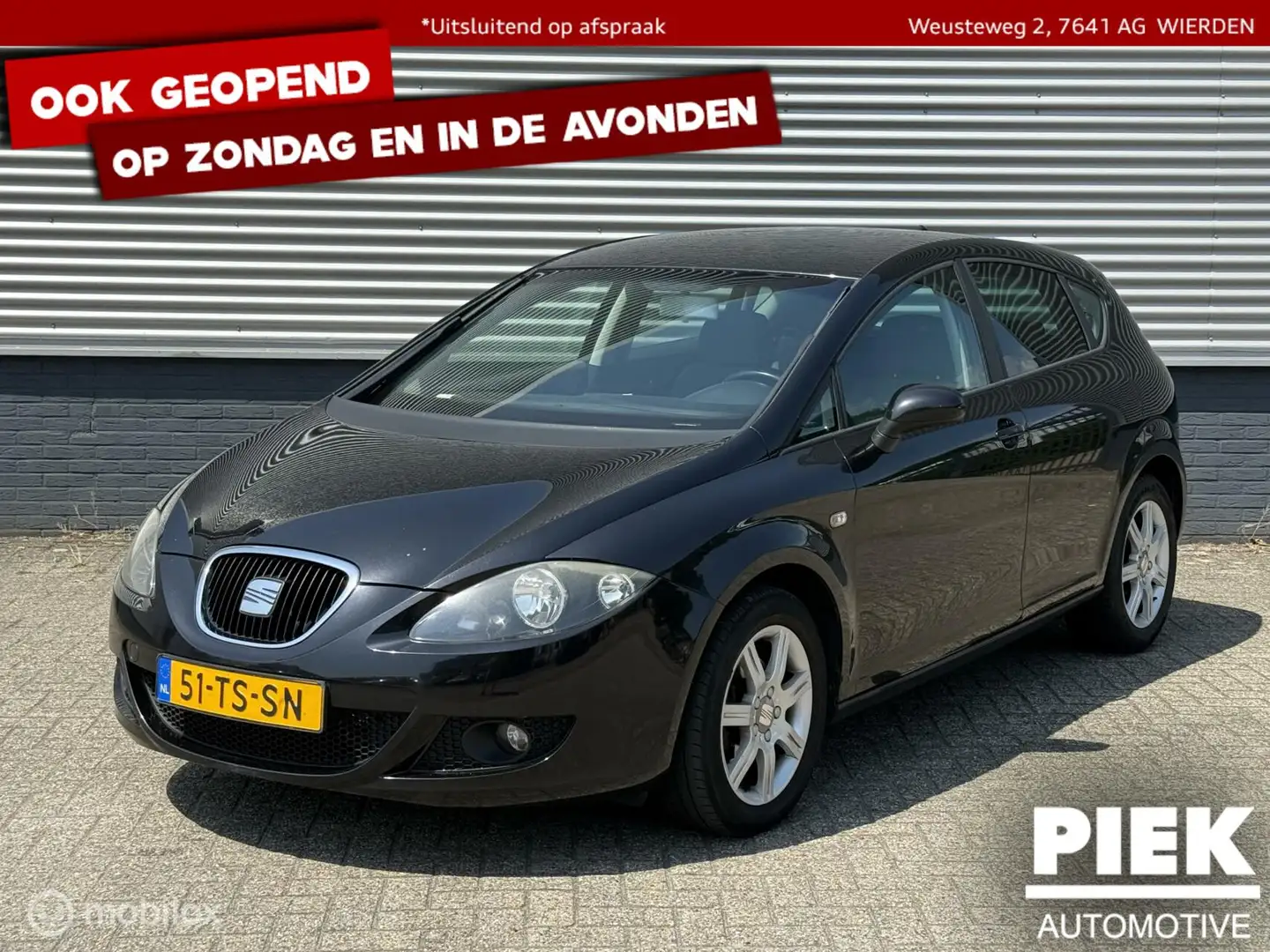 SEAT Leon 2.0 FSI Businessline Noir - 1
