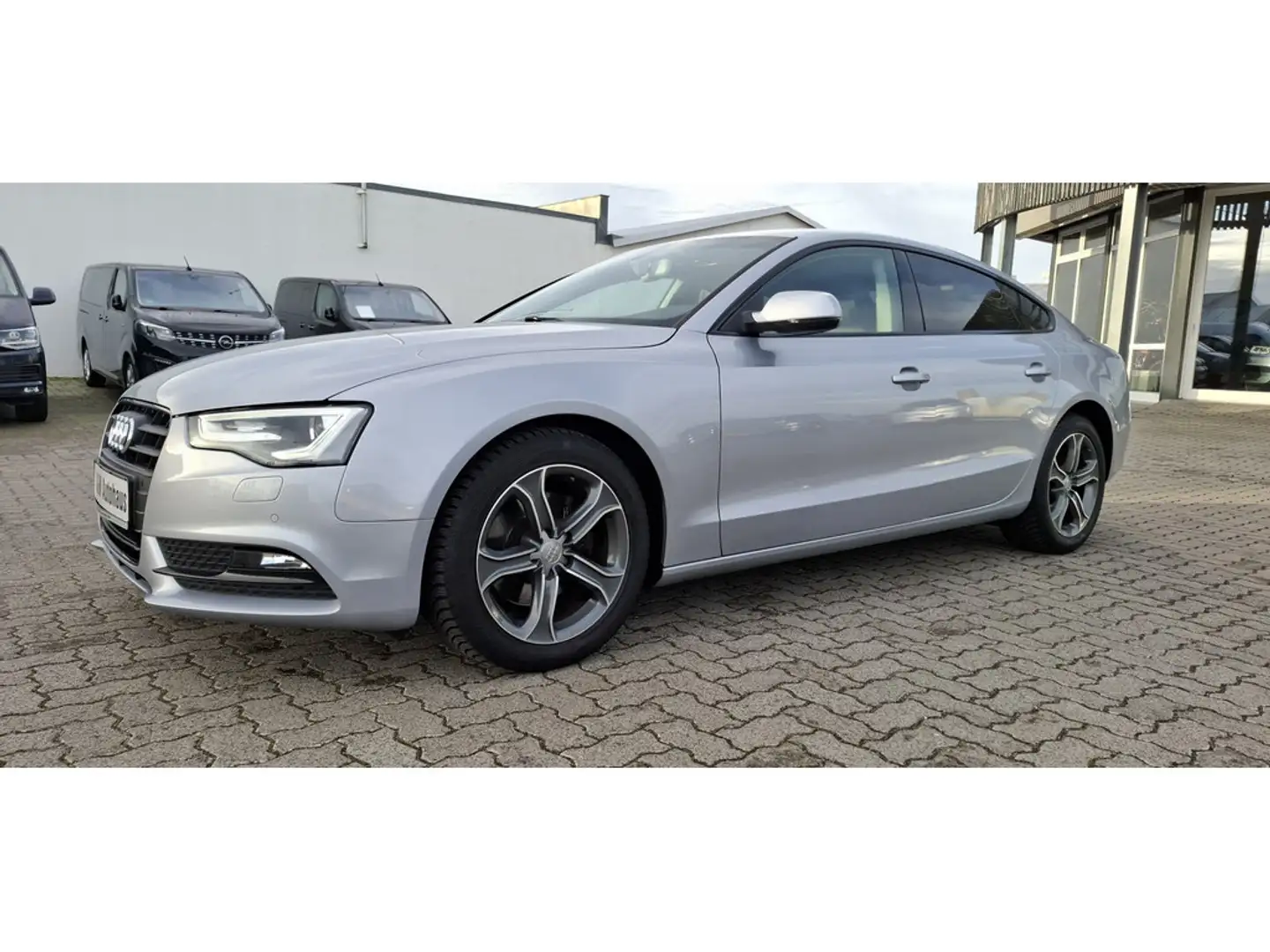 Audi A5 Sportback FSI 1.8 TFSI 106kW NAVI STANDHZ Silber - 1