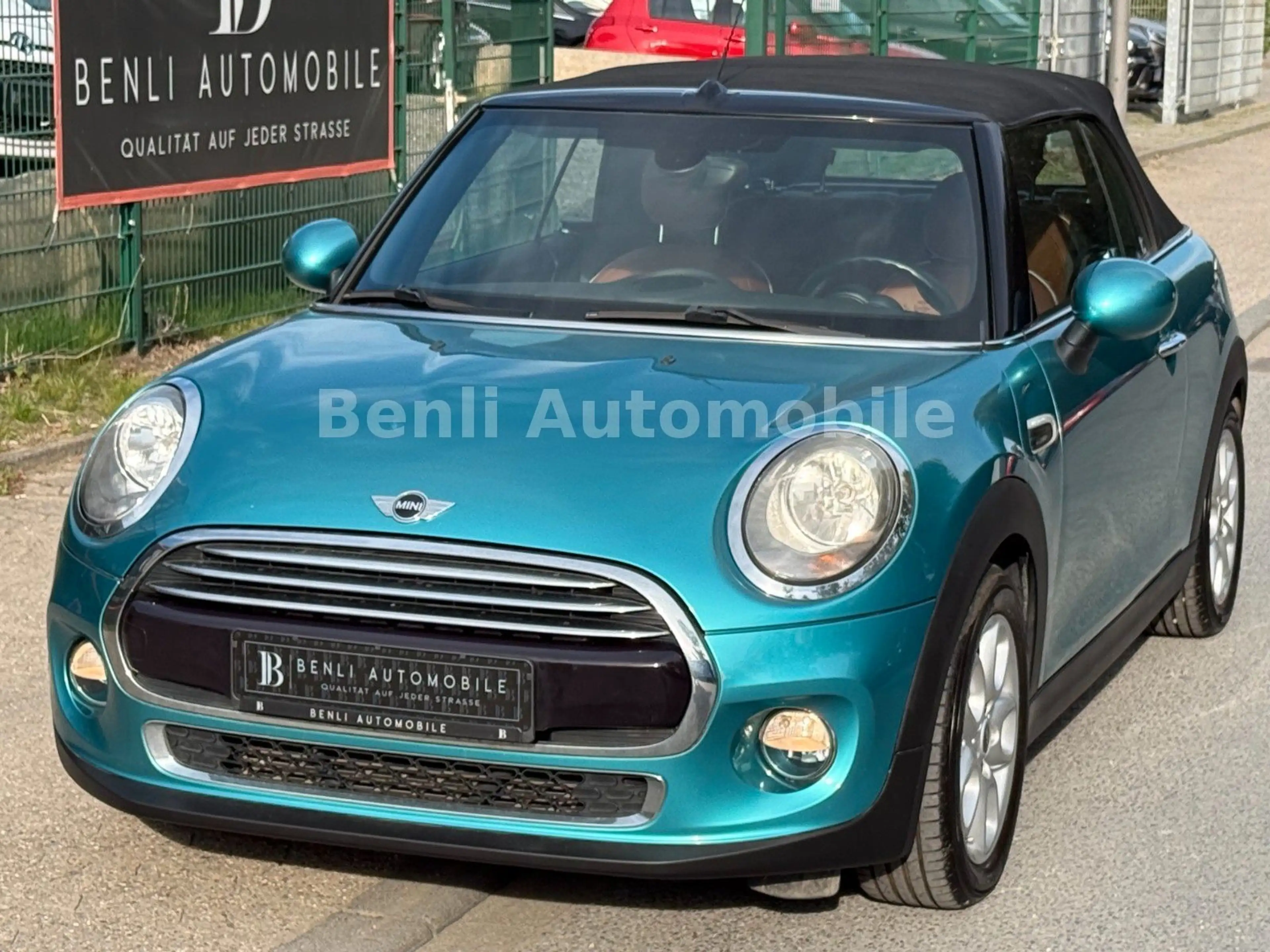 MINI Cooper Cabrio /LEDER/NAVI/LED/SHZ/SCHECKHFT/MULTI — photo 4