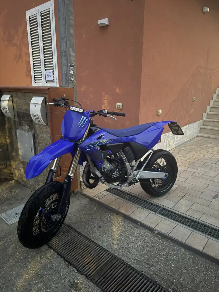 Yamaha YZ 125
