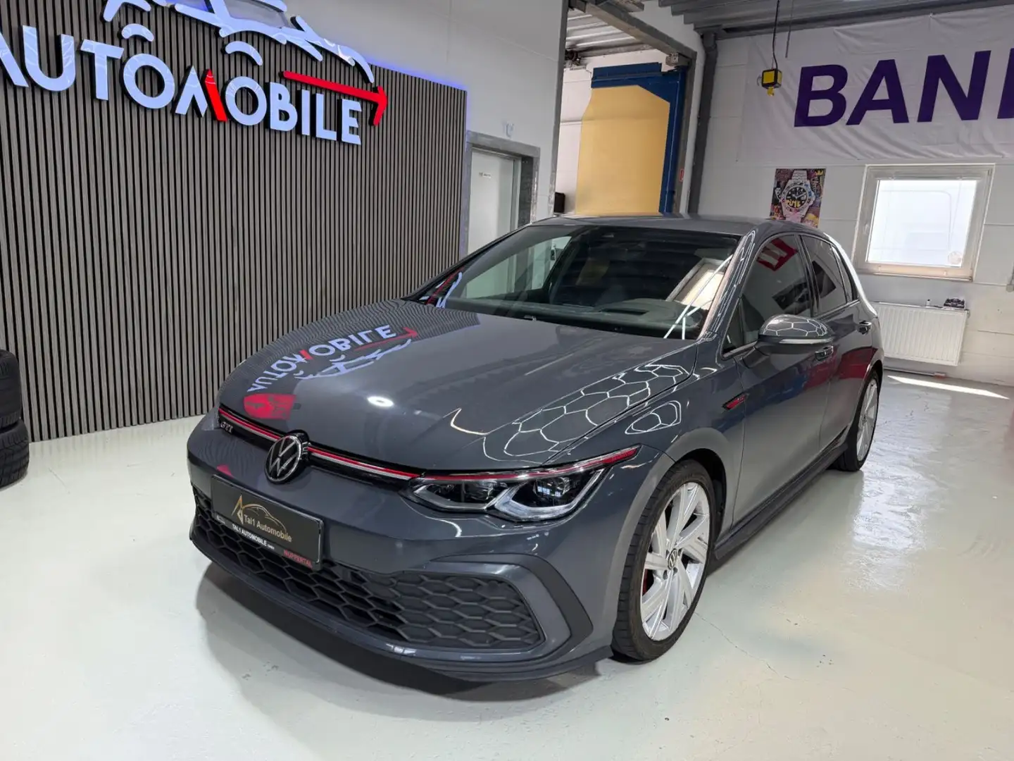 Volkswagen Golf VIII Lim. GTI Headup HK Remus AHK KAM LED Grau - 2