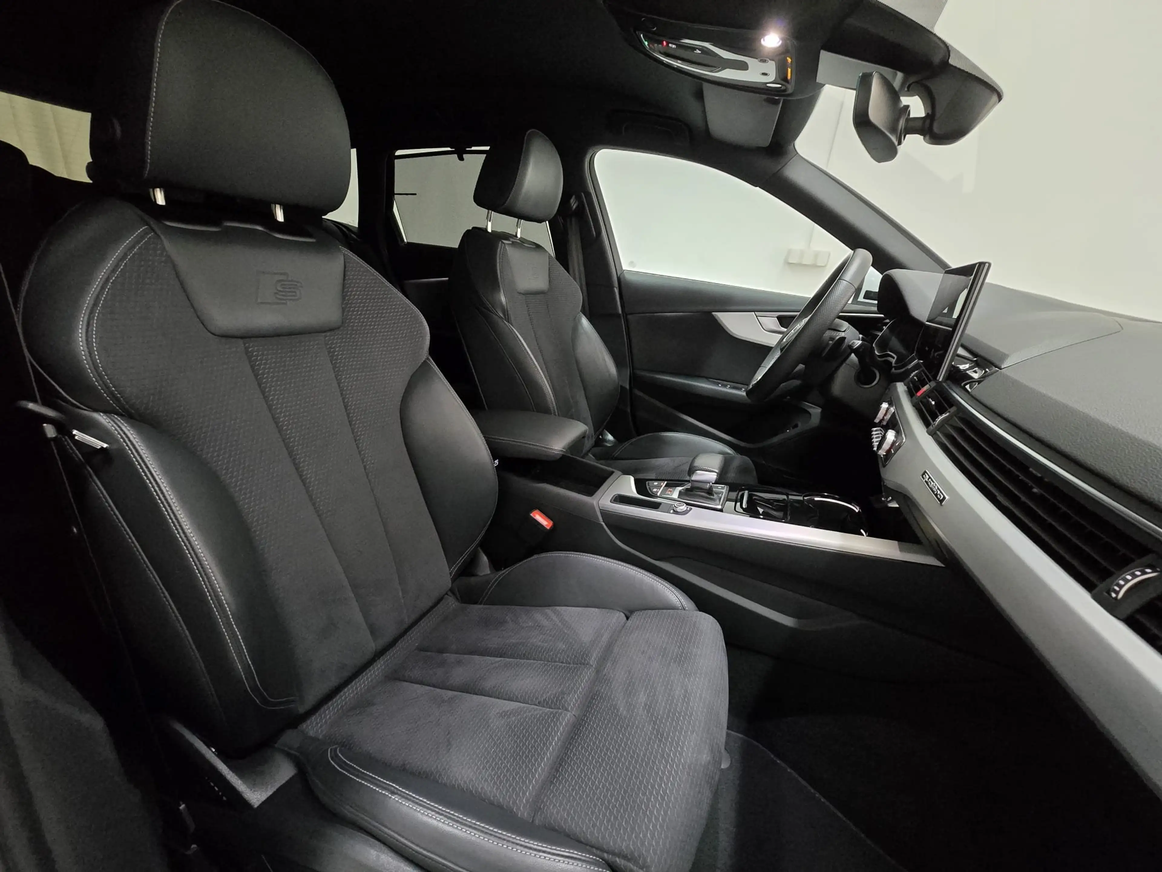 Audi S4 Avant 3.0 TDI qu. Matrix Virtual HUD 360° ACC — photo 14