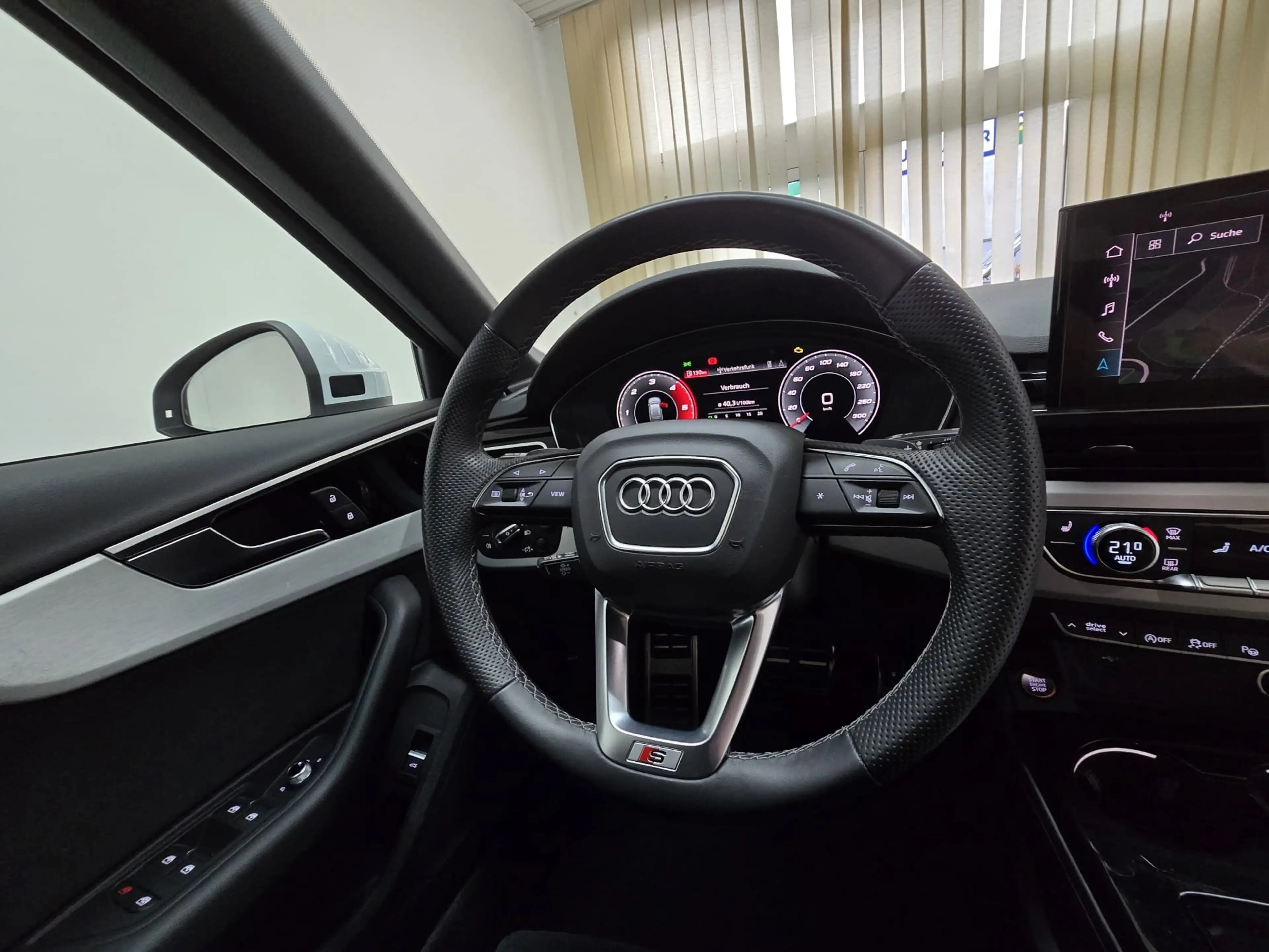Audi S4 Avant 3.0 TDI qu. Matrix Virtual HUD 360° ACC — photo 10