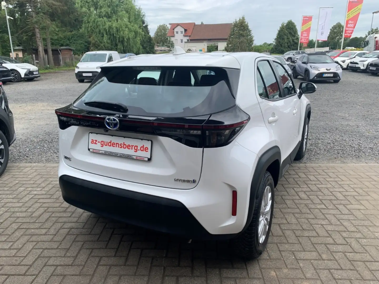 Toyota Yaris Cross Hybrid FWD Comfort 1.5 VVT-iE EU6d 5-TÜRER, 1,5-L- Weiß - 2